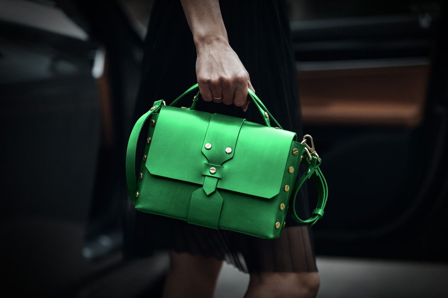 Grüne Handtasche